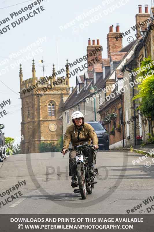 Vintage motorcycle club;eventdigitalimages;no limits trackdays;peter wileman photography;vintage motocycles;vmcc banbury run photographs